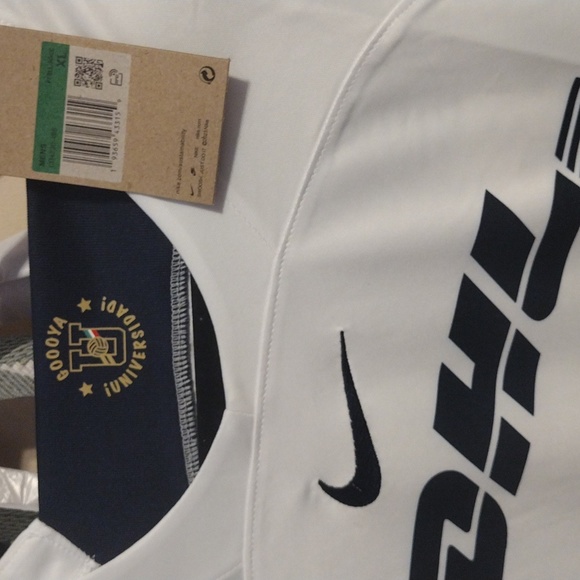 New - Picture 2 of 4